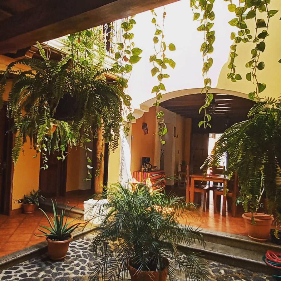 Hotel Casa Sofia Антигуа-Гватемала Экстерьер фото