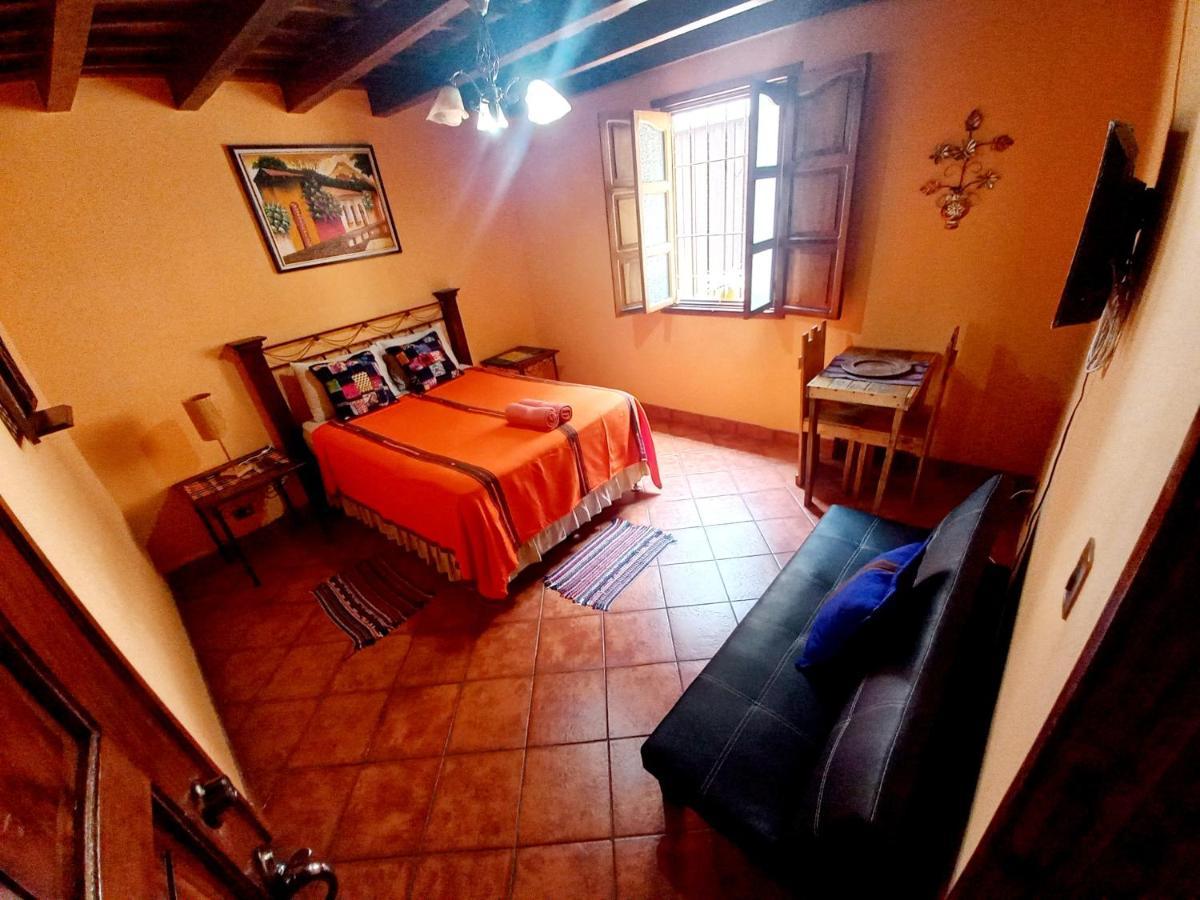 Hotel Casa Sofia Антигуа-Гватемала Экстерьер фото