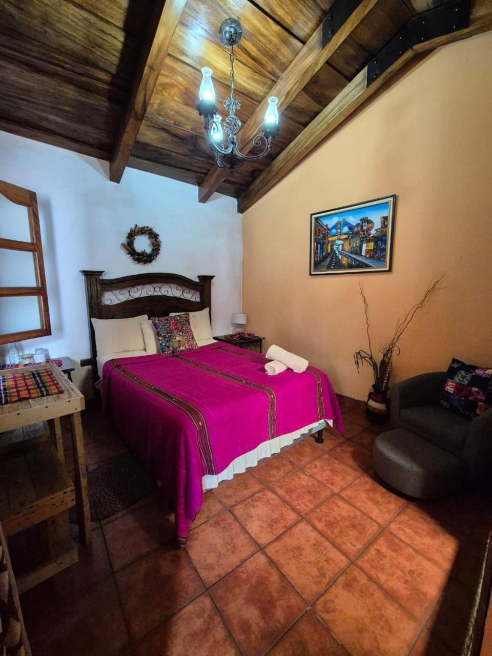 Hotel Casa Sofia Антигуа-Гватемала Экстерьер фото