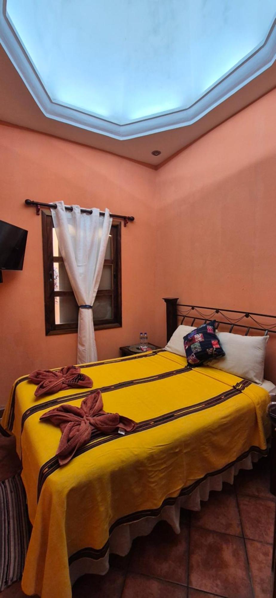 Hotel Casa Sofia Антигуа-Гватемала Экстерьер фото